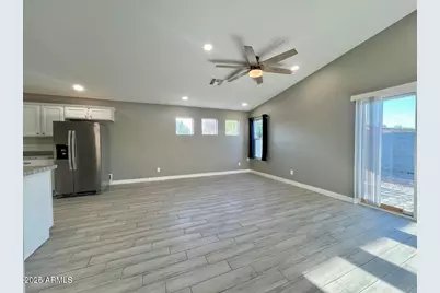 10490 W Mazatlan Drive, Arizona City, AZ 85123 - Photo 10