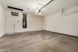 6157 W Echo Ln, Glendale, AZ 85302 - Photo 22