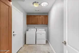 8466 E San Benito Dr, Scottsdale, AZ 85258 - Photo 20