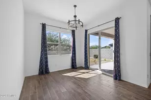 4571 W Gilbert Ln, San Tan Valley, AZ 85144 - Photo 14