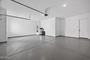 4571 W Gilbert Ln, San Tan Valley, AZ 85144 - Photo 30