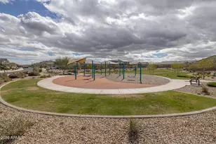 4571 W Gilbert Ln, San Tan Valley, AZ 85144 - Photo 40