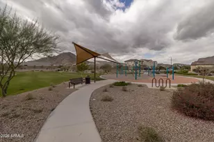 4571 W Gilbert Ln, San Tan Valley, AZ 85144 - Photo 42