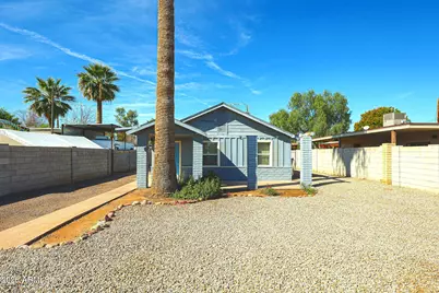 2620 N 29th Street, Phoenix, AZ 85008 - Photo 2