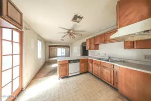 2620 N 29th St, Phoenix, AZ 85008 - Photo 8