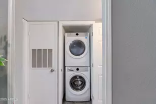 4201 E Camelback Rd, Phoenix, AZ 85018 - Photo 14