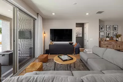 621 E Buckingham Avenue, Gilbert, AZ 85297 - Photo 10