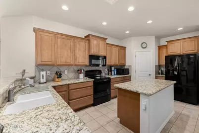 4413 E Hartford Avenue, Phoenix, AZ 85032 - Photo 14