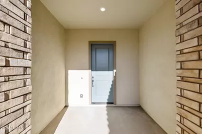 10131 S 51st Lane, Laveen, AZ 85339 - Photo 4