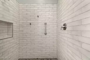 3093 E Comstock Dr, Gilbert, AZ 85296 - Photo 48