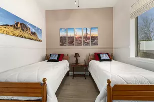 3093 E Comstock Dr, Gilbert, AZ 85296 - Photo 40