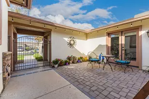 3093 E Comstock Dr, Gilbert, AZ 85296 - Photo 6