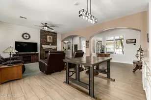 3093 E Comstock Dr, Gilbert, AZ 85296 - Photo 14