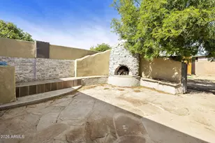 4116 N 64th Dr, Phoenix, AZ 85033 - Photo 24