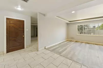 4116 N 64th Drive, Phoenix, AZ 85033 - Photo 8