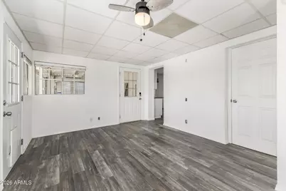 801 E Ruth Avenue, Phoenix, AZ 85020 - Photo 10