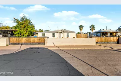 21 S 28th Avenue, Phoenix, AZ 85009 - Photo 2