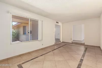4013 S Hazelton Lane, Tempe, AZ 85282 - Photo 4