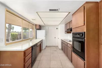 4013 S Hazelton Lane, Tempe, AZ 85282 - Photo 10