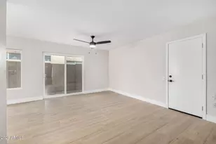 942 E Driftwood Dr, Tempe, AZ 85283 - Photo 8