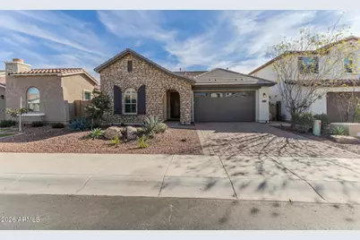9785 W Robin Lane, Peoria, AZ 85383 - Photo 2