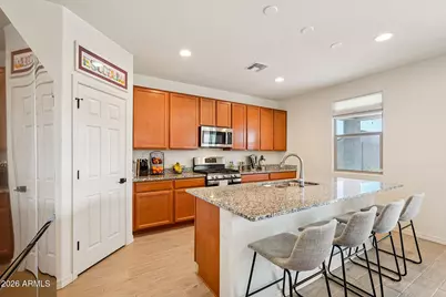 5733 W Odeum Lane, Phoenix, AZ 85043 - Photo 6