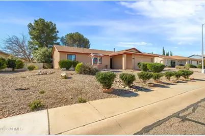 2876 Ridge Crest Street, Sierra Vista, AZ 85650 - Photo 2