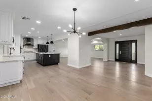 3318 E Montecito Ave, Phoenix, AZ 85018 - Photo 6