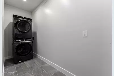 3318 E Montecito Avenue, Phoenix, AZ 85018 - Photo 36