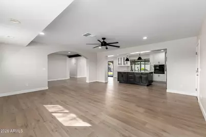 3318 E Montecito Avenue, Phoenix, AZ 85018 - Photo 10