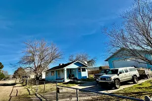 2437 N La Grande Dr E, Camp Verde, AZ 86322 - Photo 2