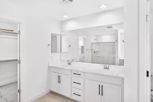14385 W Soft Wind Dr, Surprise, AZ 85387 - Photo 10