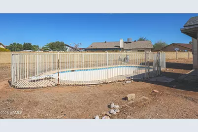 8106 W Wethersfield Road, Peoria, AZ 85381 - Photo 34