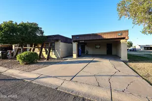 3830 W Crittenden Ln, Phoenix, AZ 85019 - Photo 2