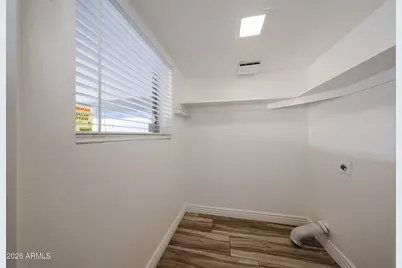 3830 W Crittenden Lane, Phoenix, AZ 85019 - Photo 16