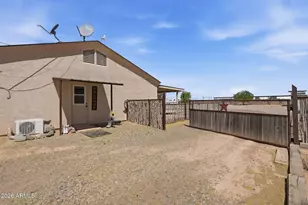 3356 E Gurr Ln, Coolidge, AZ 85128 - Photo 16