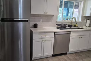 6904 W Rancho Dr, Glendale, AZ 85303 - Photo 14