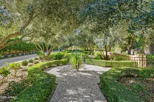 8920 N Martingale Rd, Paradise Valley, AZ 85253 - Photo 40