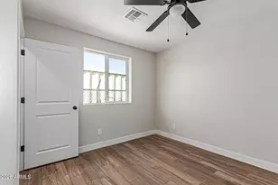 6421 S 23rd St, Phoenix, AZ 85042 - Photo 10