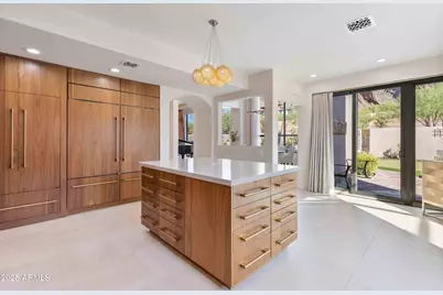 5984 N Echo Canyon Drive, Phoenix, AZ 85018 - Photo 30