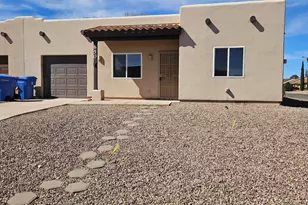 850 4 Winds Cir, Sierra Vista, AZ 85635 - Photo 2