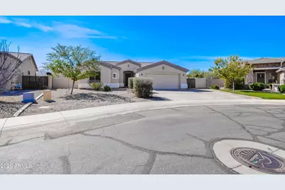 1767 E Carob Drive, Chandler, AZ 85286 - Photo 2