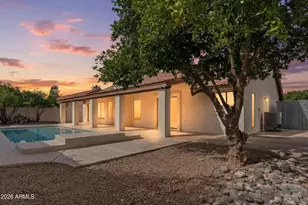 6713 W Kerry Ln, Glendale, AZ 85308 - Photo 2