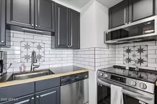 4750 N Central Ave, Phoenix, AZ 85012 - Photo 10