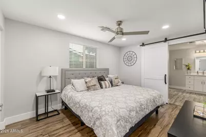 6945 W Merrell Street, Phoenix, AZ 85033 - Photo 14