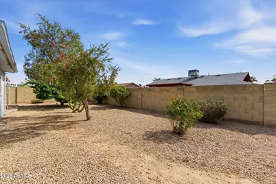 5231 W Port Au Prince Lane, Glendale, AZ 85306 - Photo 32