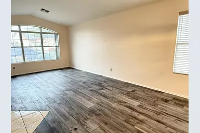 15429 S 45th Place #2019, Phoenix, AZ 85044 - Photo 4