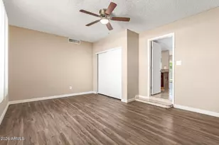 1049 E Carter Dr, Tempe, AZ 85282 - Photo 12