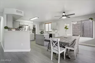 2018 E Wahalla Ln, Phoenix, AZ 85024 - Photo 6