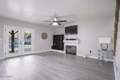 2018 E Wahalla Lane, Phoenix, AZ 85024 - Photo 10